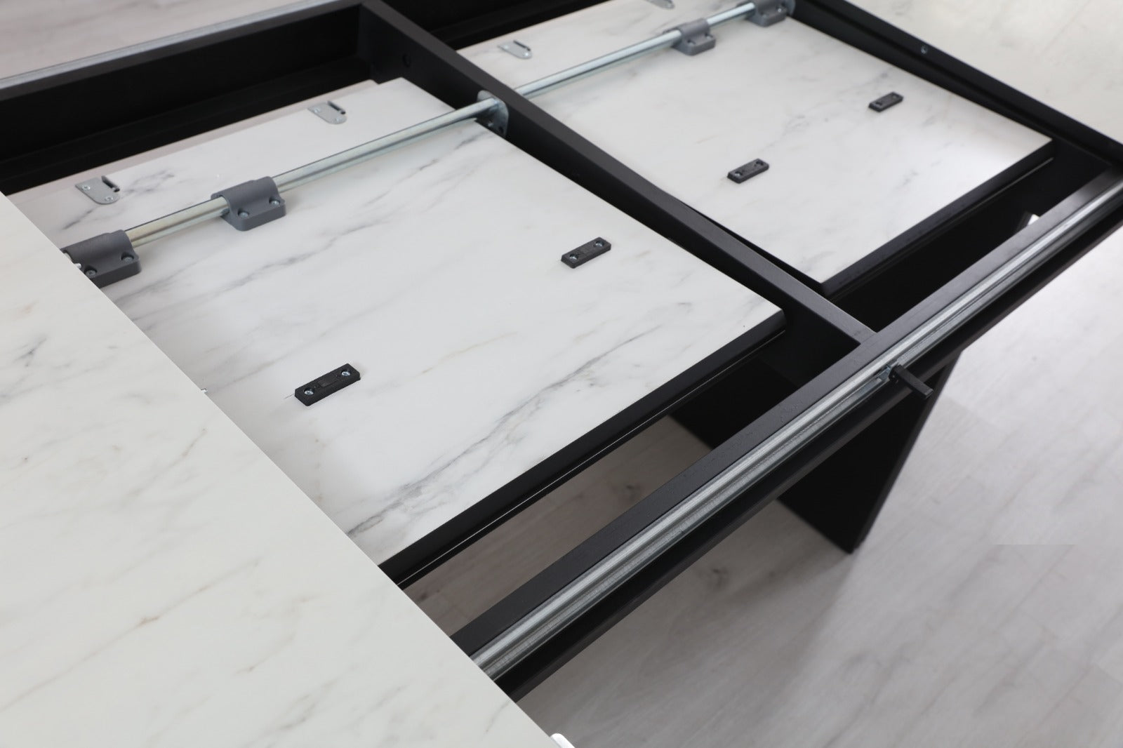 שולחן פינת אוכל דגם שיזף